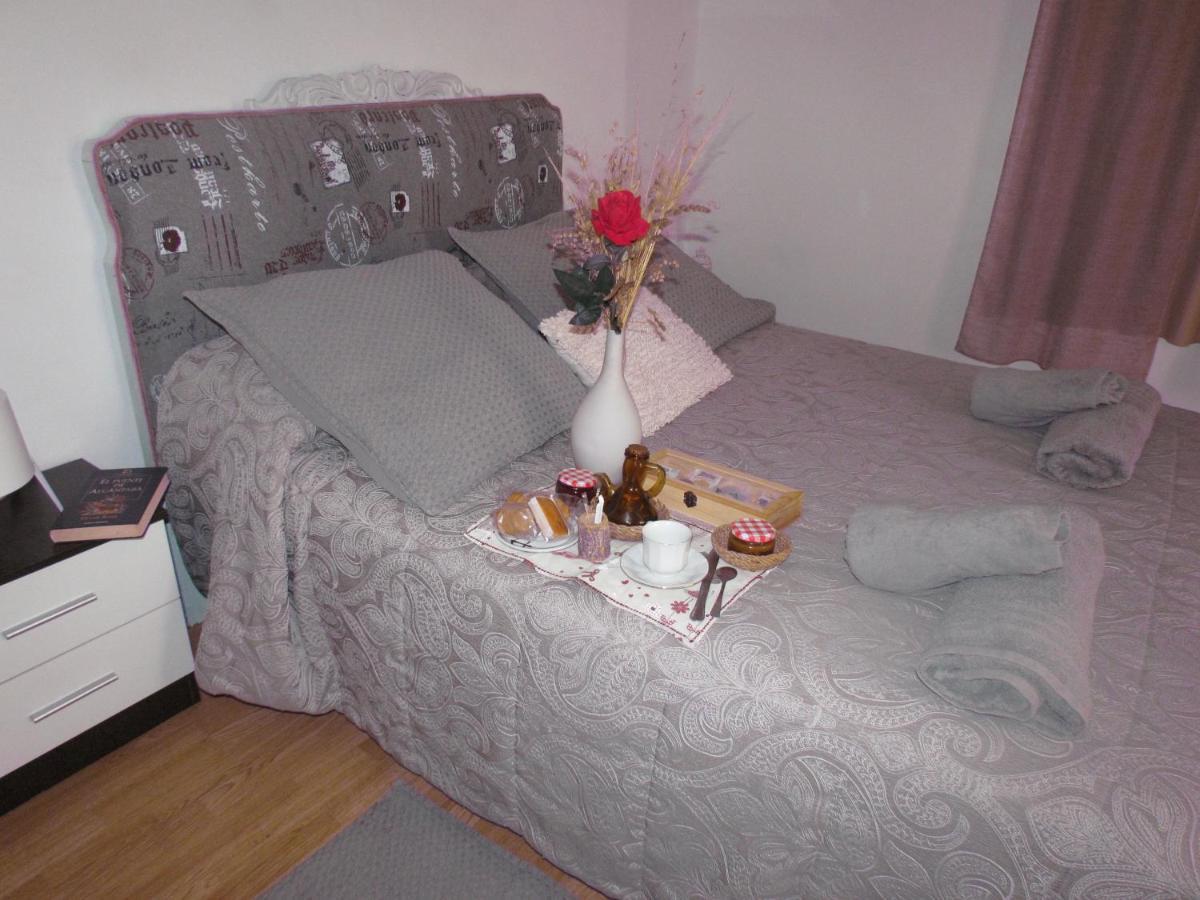 Apartamentos Casas Rurales "Paraje San Blas" Альбуркерке Экстерьер фото