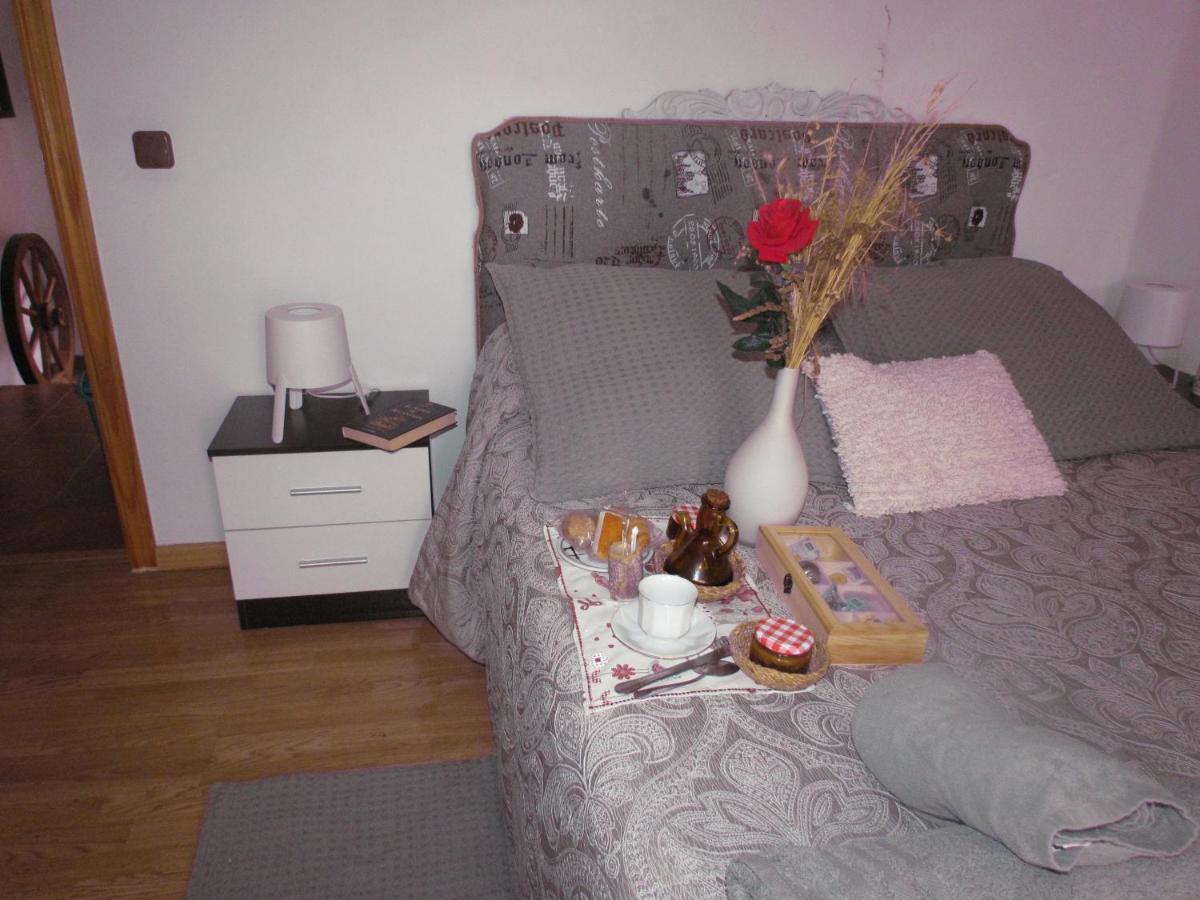 Apartamentos Casas Rurales "Paraje San Blas" Альбуркерке Экстерьер фото