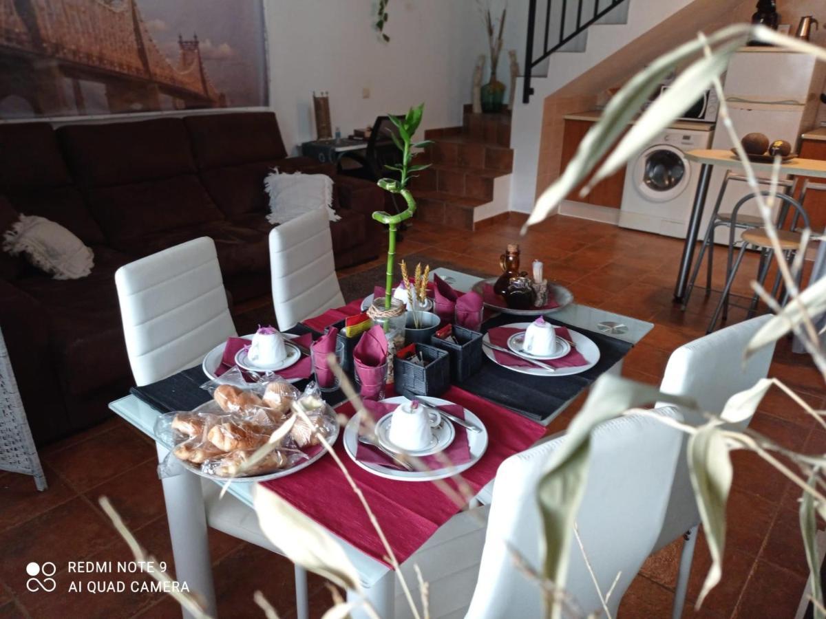 Apartamentos Casas Rurales "Paraje San Blas" Альбуркерке Экстерьер фото